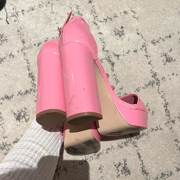 DONATED - Picture 2 of 4